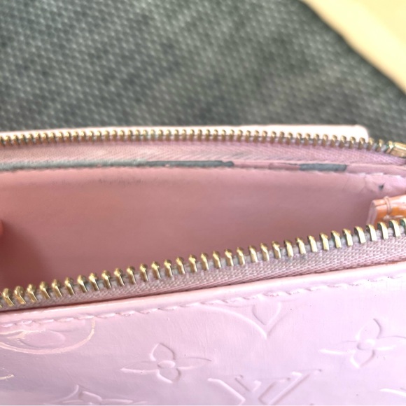 Louis Vuitton Authentic Custom Pink Mott Shoulder Bag - Picture 12 of 14